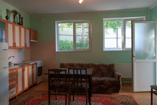 Chișinău mun., ,Case,For Rent,M. Lomonosov,1082
