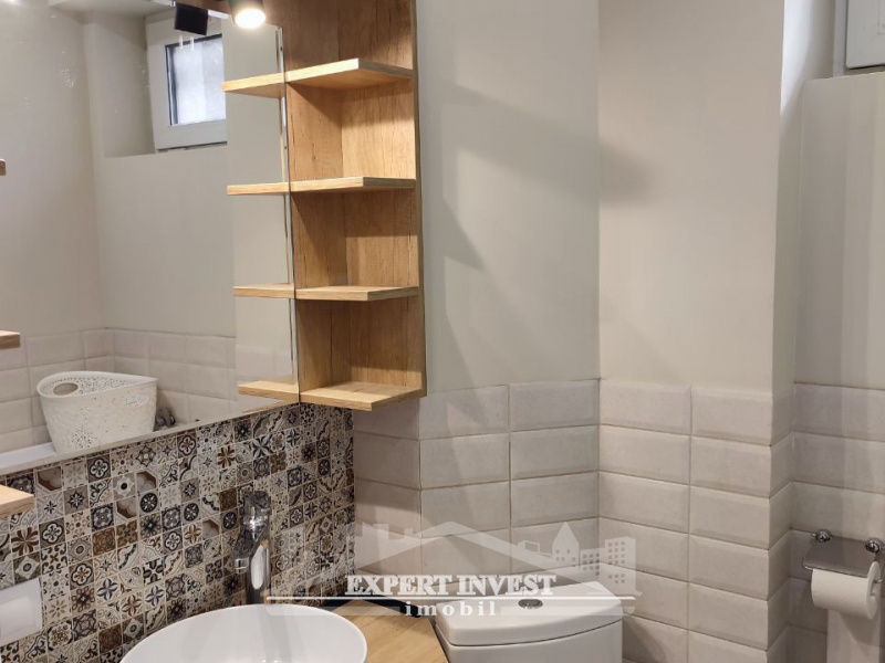 Chișinău mun., ,Case,For Sale,str. Causeni,1215