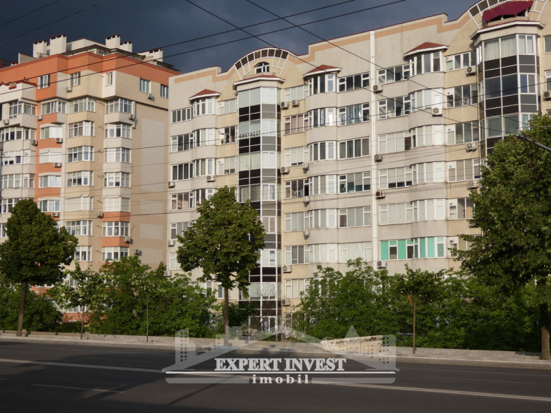 Chișinău mun., ,Apartmente,For Sale,Bd. Renasterii Nationale,1217