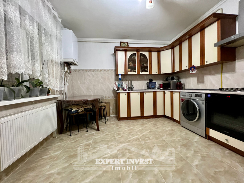 Chișinău mun., ,Case,For Sale,Mihai Eminescu,1222