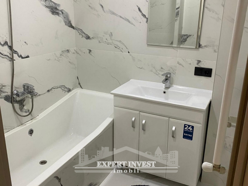 Apartmente,For Sale,Renașterii Naționale,1230