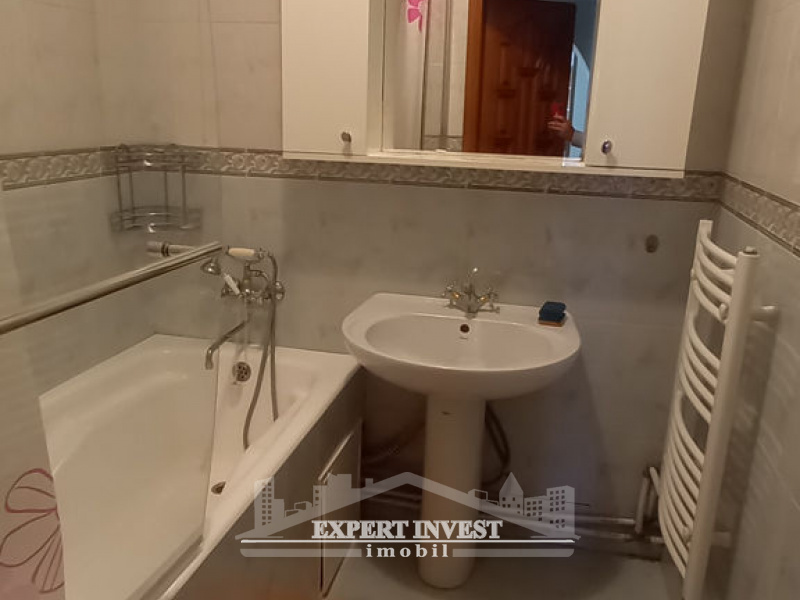 Ialoveni, ,Case,For Sale,Ialoveni,1241