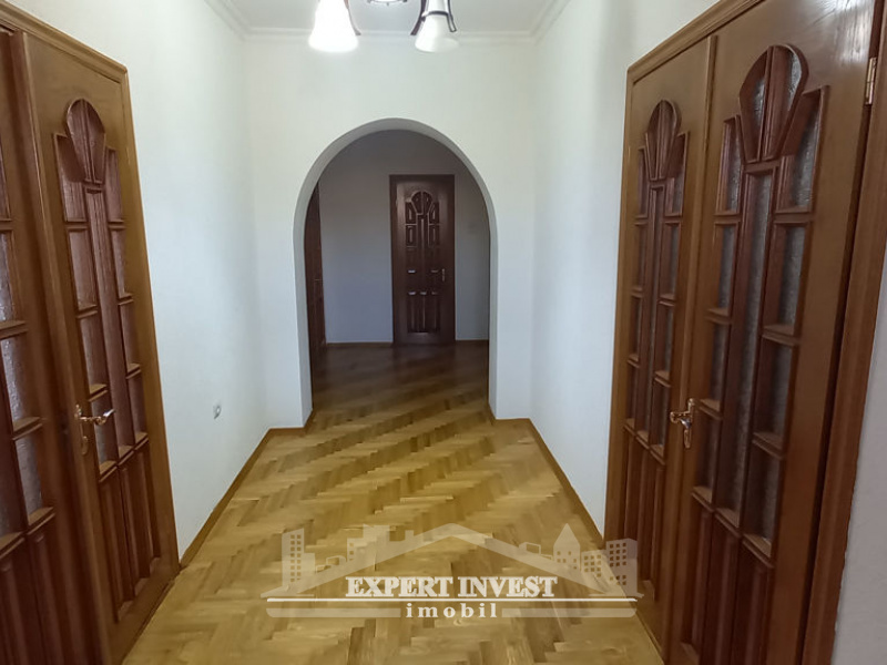 Ialoveni, ,Case,For Sale,Ialoveni,1241