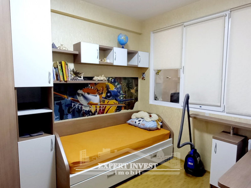 Chișinău mun., ,Apartmente,For Sale,Riscanovca,1245