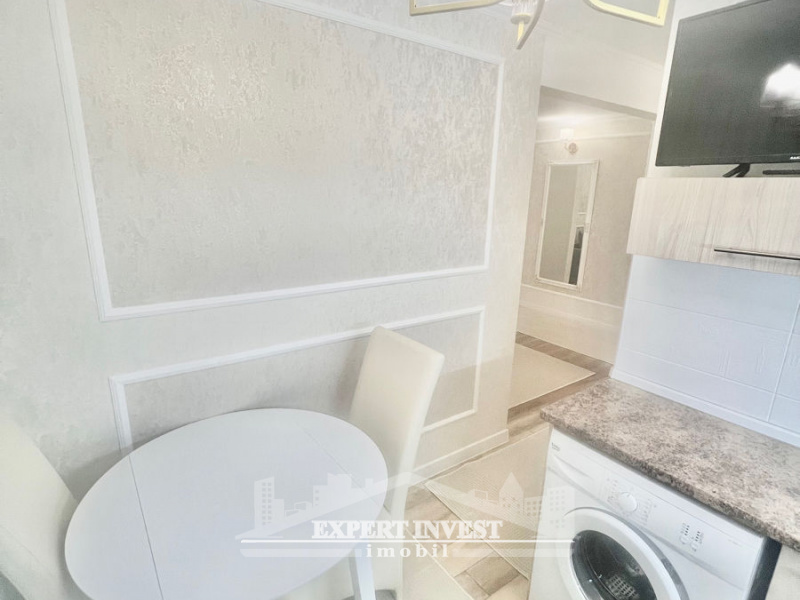 Chișinău mun., ,Apartmente,For Sale,Bd. Traian,1259