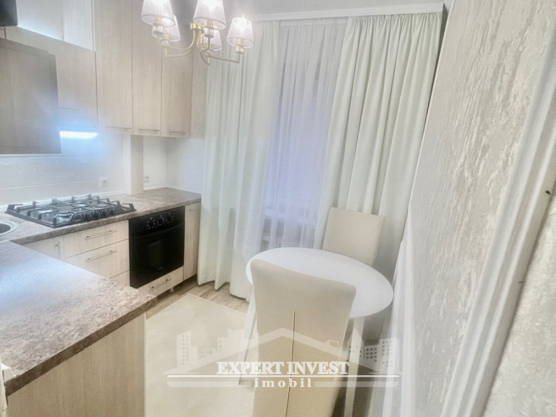 Chișinău mun., ,Apartmente,For Sale,Bd. Traian,1259
