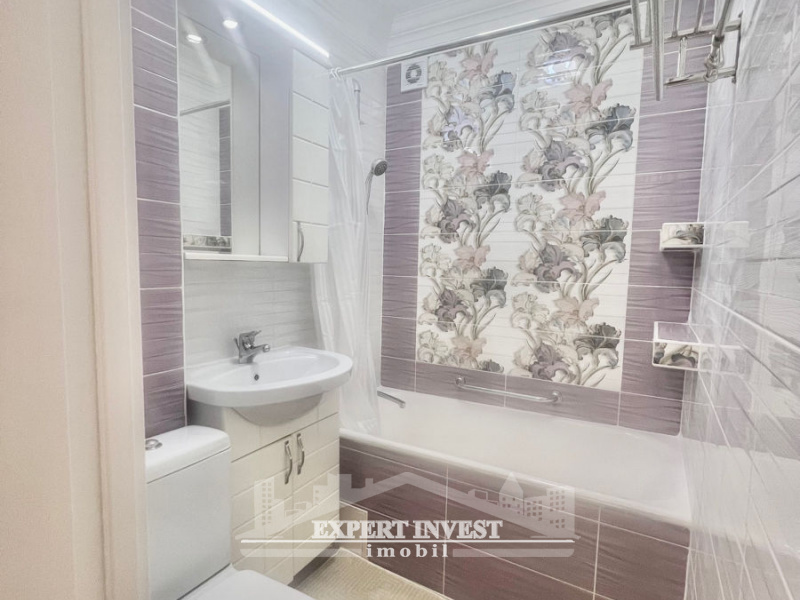 Chișinău mun., ,Apartmente,For Sale,Bd. Traian,1259
