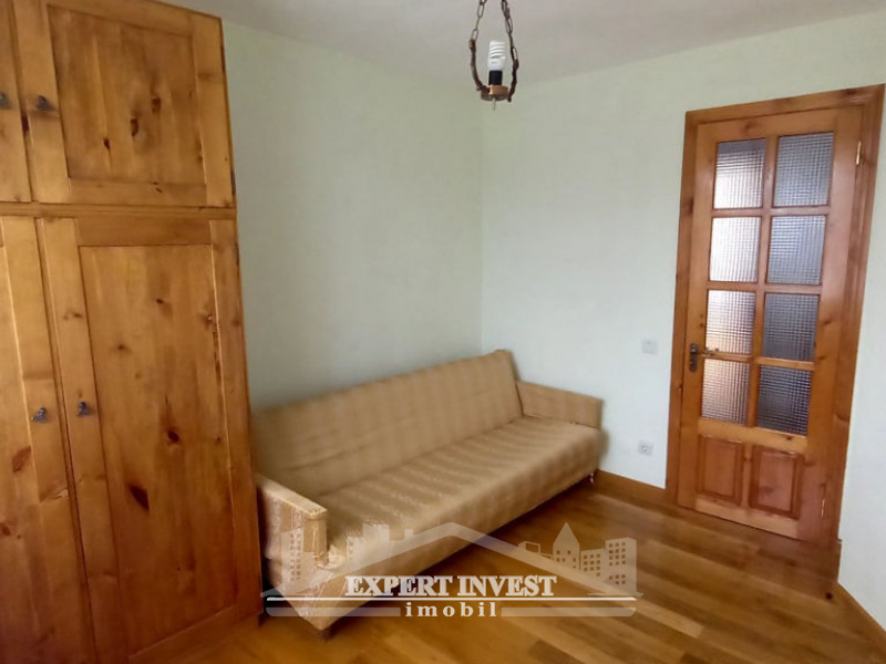 Ialoveni, ,Case,For Sale,Suruceni,1302