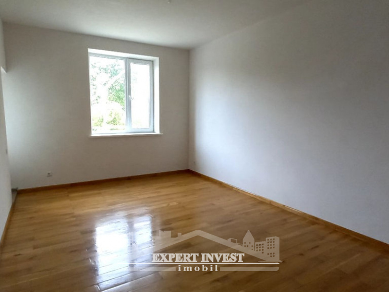 Ialoveni, ,Case,For Sale,Suruceni,1302