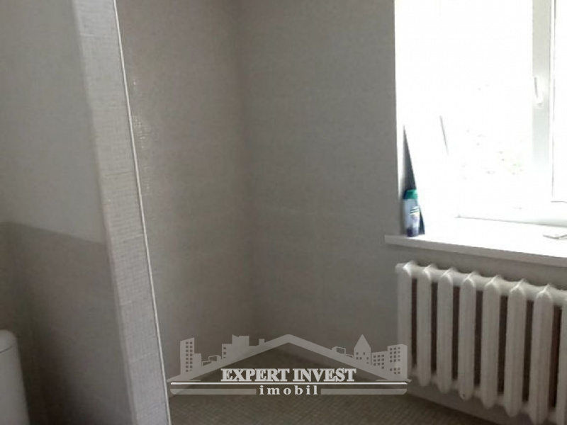 Ialoveni, ,Case,For Sale,Suruceni,1302