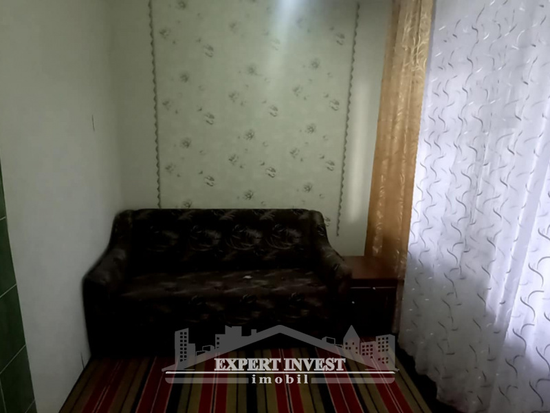 Strășeni, ,Case,For Sale,Scoreni,1338