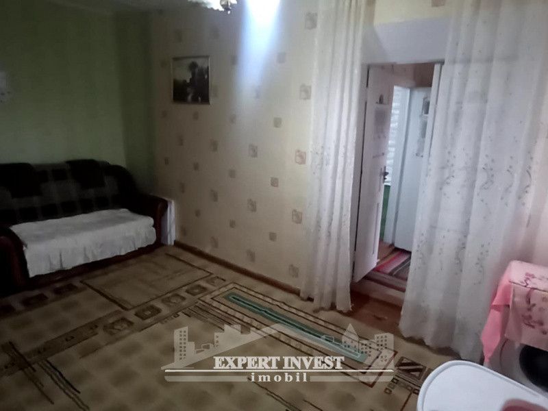 Strășeni, ,Case,For Sale,Scoreni,1338