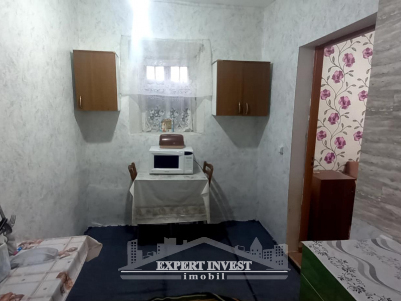 Strășeni, ,Case,For Sale,Scoreni,1338