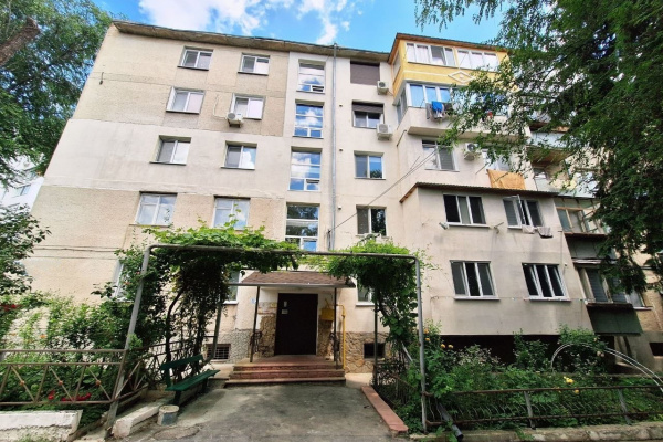 Chișinău mun., ,Apartmente,De vânzare,Botanica,1527